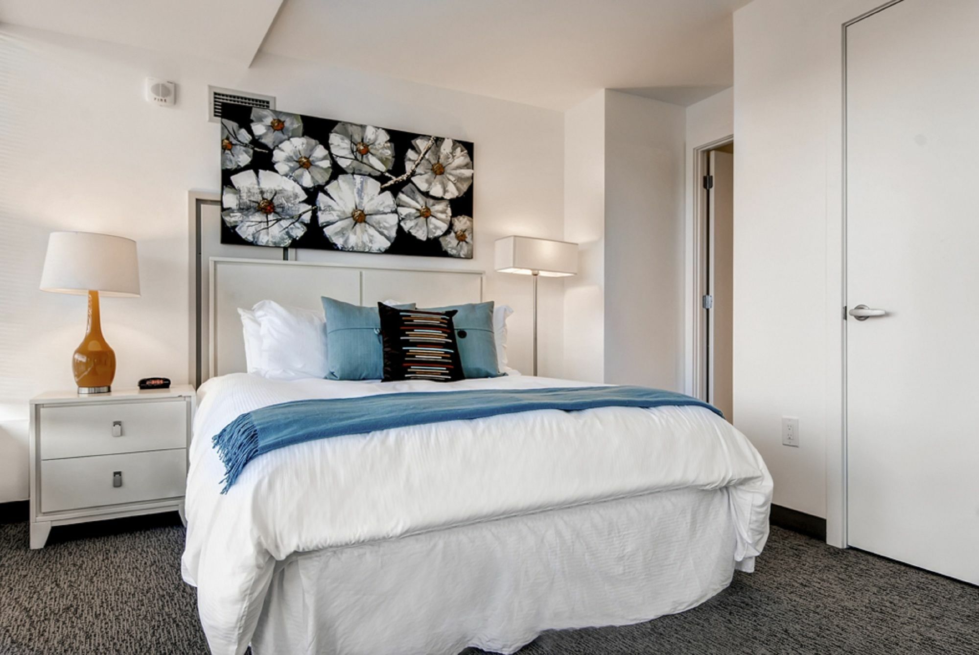 Global Luxury Suites At The Theater District Boston Luaran gambar